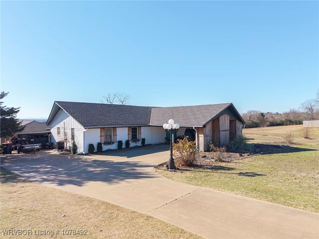 629 Canterbury Drive, Alma, AR 72921