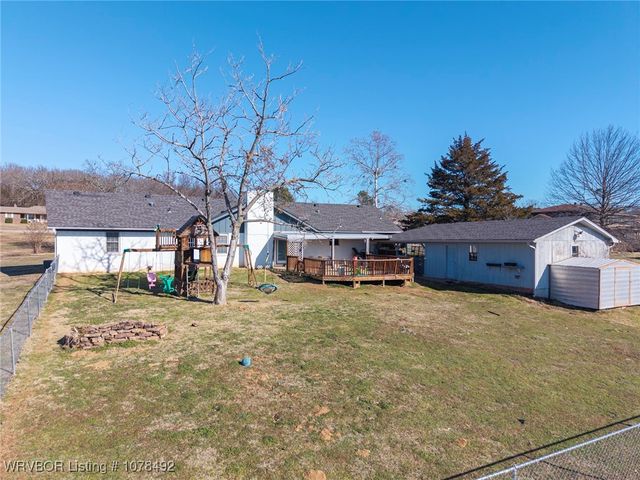 629 Canterbury Drive, Alma, AR 72921