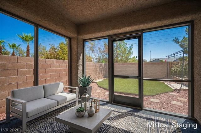 7660 Catalina Harbor Street, Las Vegas, NV 89131