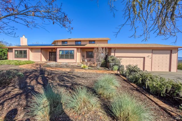 6535 Highland Springs Rd, Lakeport, CA 95453