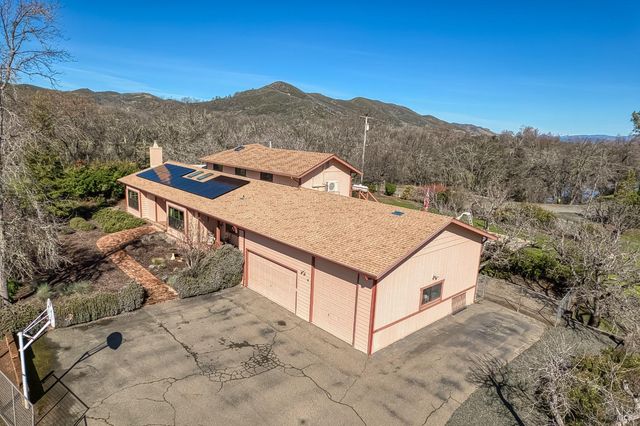6535 Highland Springs Rd, Lakeport, CA 95453