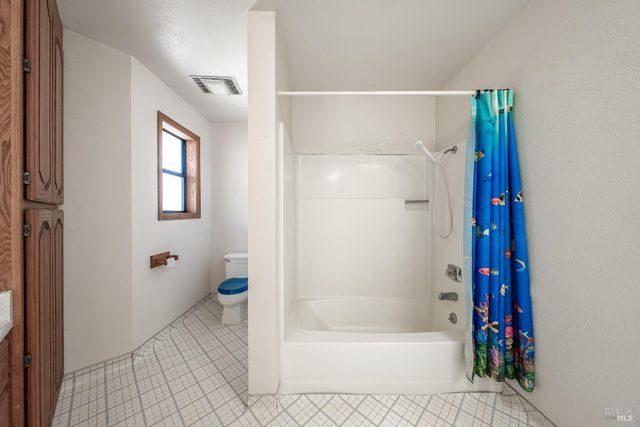 6535 Highland Springs Rd, Lakeport, CA 95453