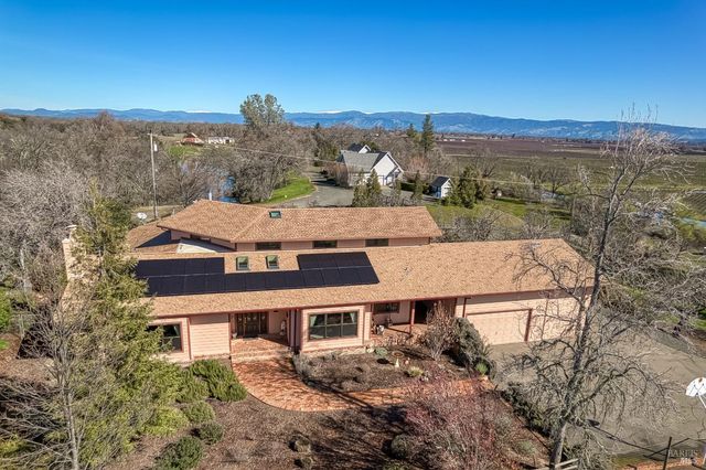 6535 Highland Springs Rd, Lakeport, CA 95453