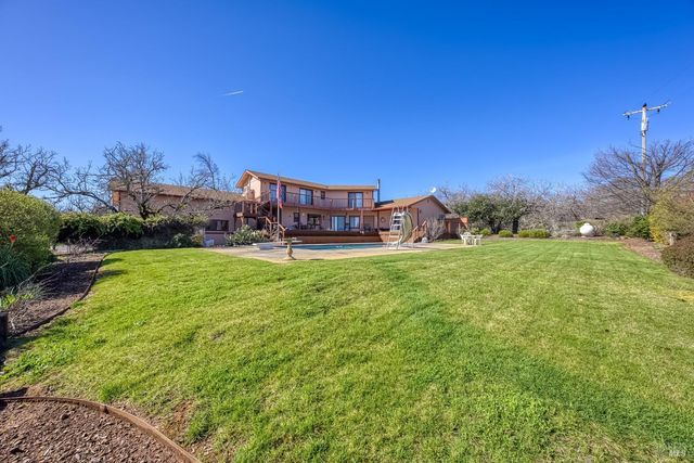 6535 Highland Springs Rd, Lakeport, CA 95453