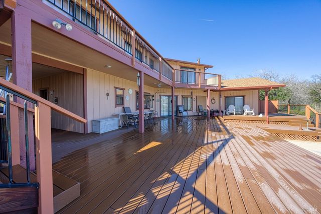 6535 Highland Springs Rd, Lakeport, CA 95453