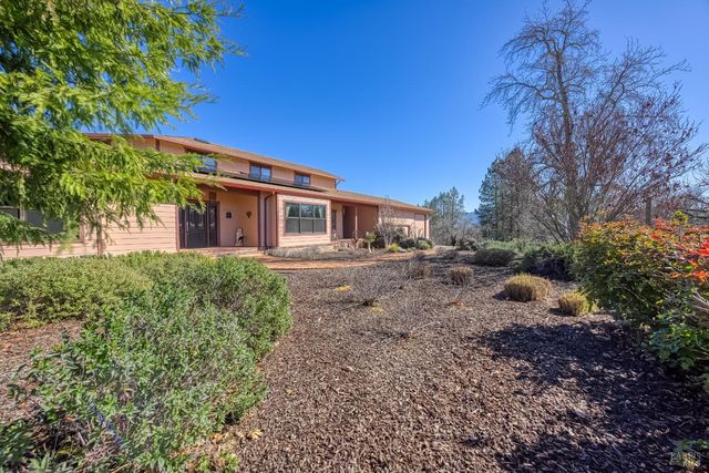 6535 Highland Springs Rd, Lakeport, CA 95453