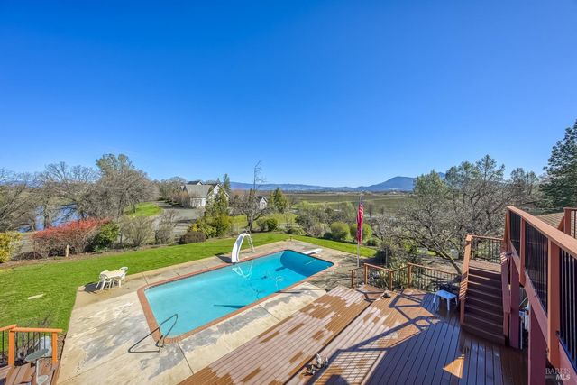 6535 Highland Springs Rd, Lakeport, CA 95453