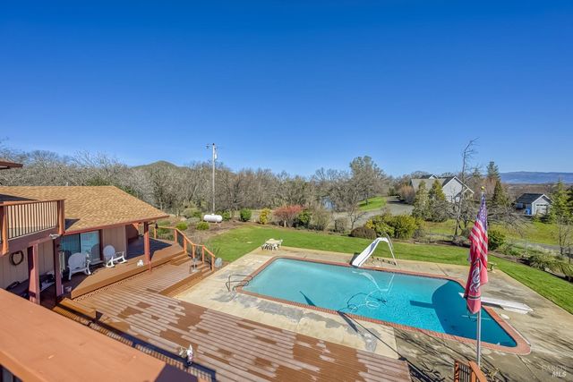 6535 Highland Springs Rd, Lakeport, CA 95453