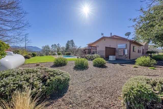 6535 Highland Springs Rd, Lakeport, CA 95453