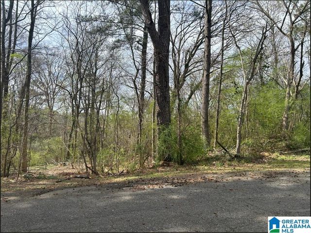 749 7TH STREET SE, Graysville, AL 35073