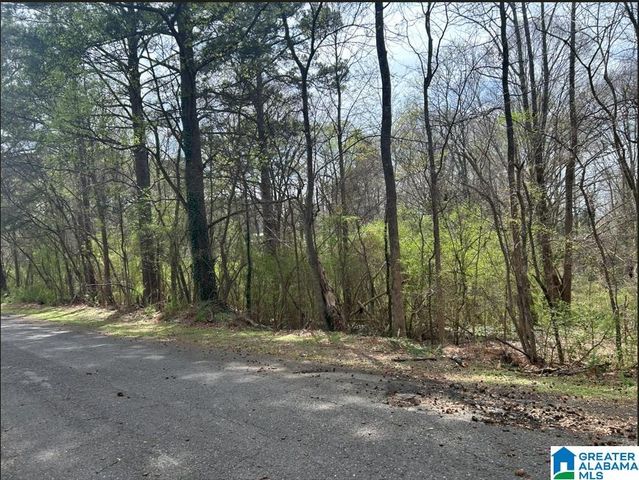 749 7TH STREET SE, Graysville, AL 35073