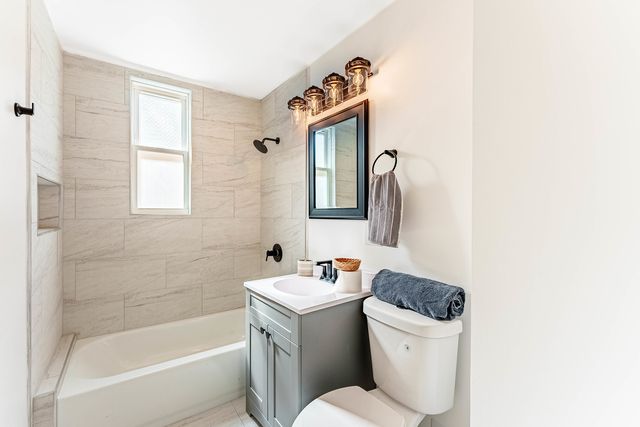 2636 Lombard Avenue, Berwyn, IL 60402