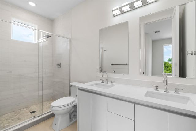 8022 Colonial Lane B, Houston, TX 77051