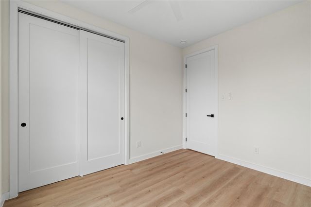 8022 Colonial Lane B, Houston, TX 77051