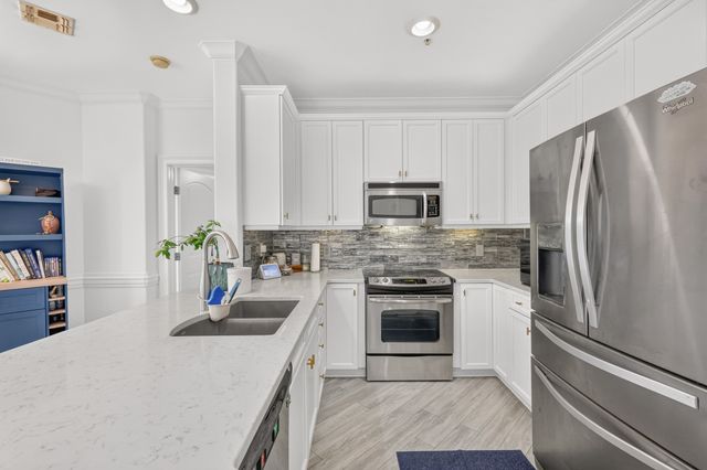 400 Warioto Way Apt 505, Ashland City, TN 37015