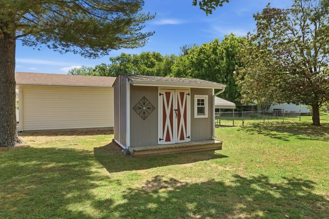 409 Ridgetop Dr, Smyrna, TN 37167