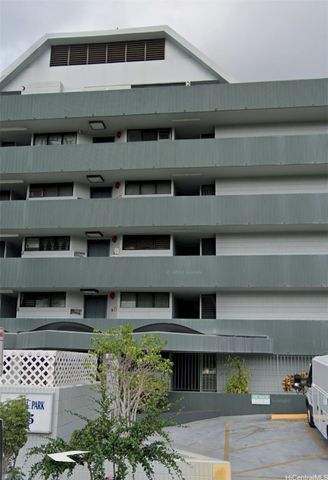 855 Makahiki Way 102, Honolulu, HI 96826