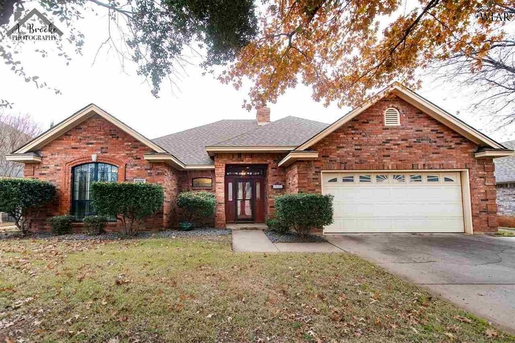 4408 WENDOVER STREET, Wichita Falls, TX 76309