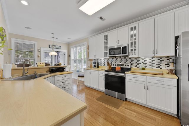 463 Springlake Dr., Myrtle Beach, SC 29579