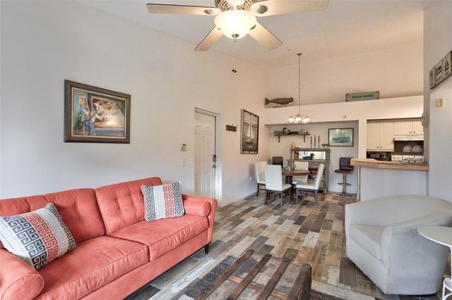322 VILLA Circle 322, Boynton Beach, FL 33435