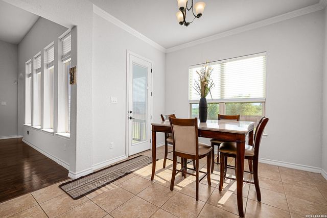 4915 HUNTERS CV, St Hedwig, TX 78152