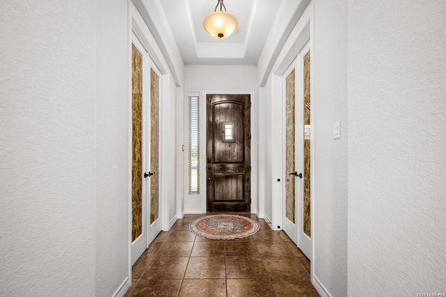 4915 HUNTERS CV, St Hedwig, TX 78152