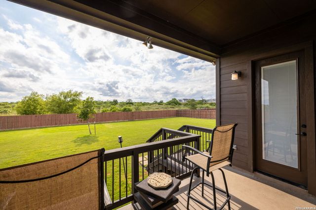 4915 HUNTERS CV, St Hedwig, TX 78152