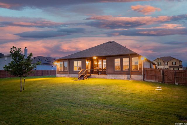 4915 HUNTERS CV, St Hedwig, TX 78152