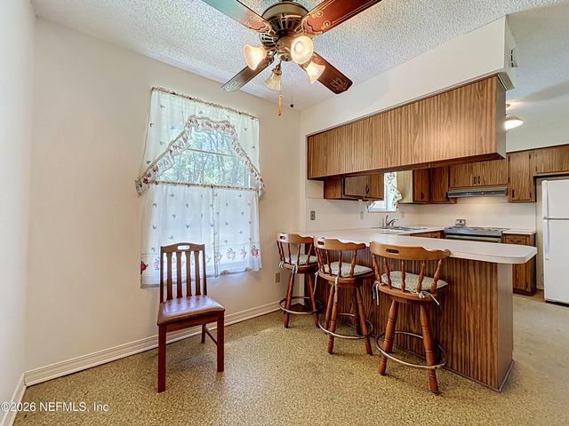 7980 QUAIL COVE Lane, Jacksonville, FL 32244
