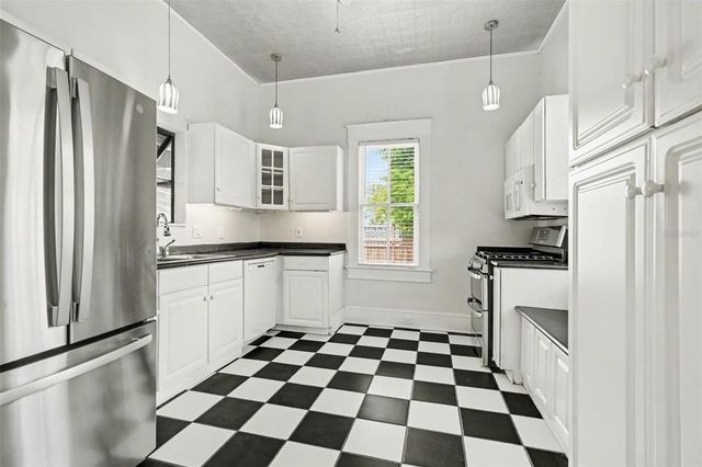 501 W EUCLID AVENUE, Tampa, FL 33602