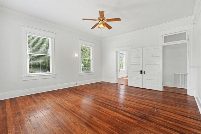 501 W EUCLID AVENUE, Tampa, FL 33602