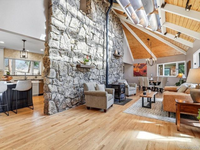 8550 S Mariposa Dr, Morrison, CO 80465