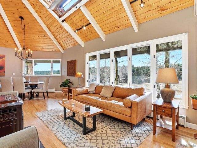 8550 S Mariposa Dr, Morrison, CO 80465