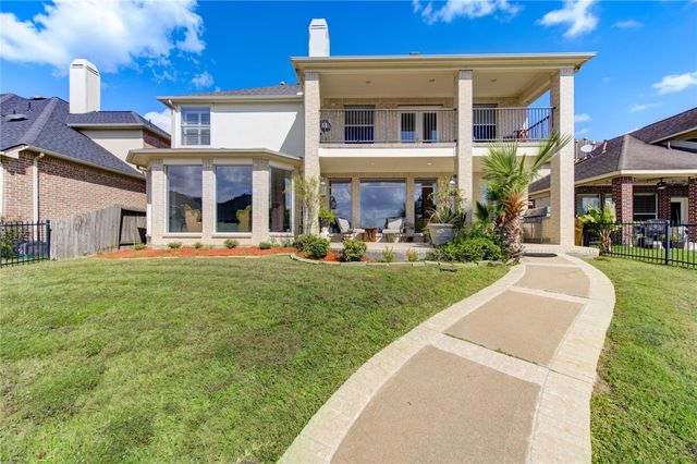 17915 Avalon Point Court, Cypress, TX 77429