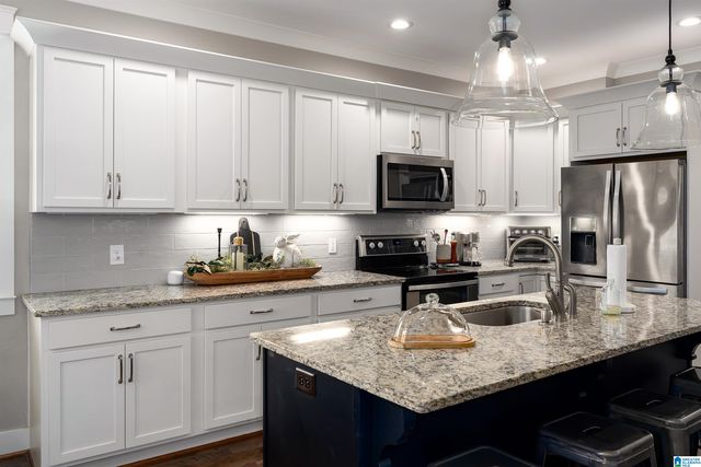 513 BEASLEY ROAD, Gardendale, AL 35071