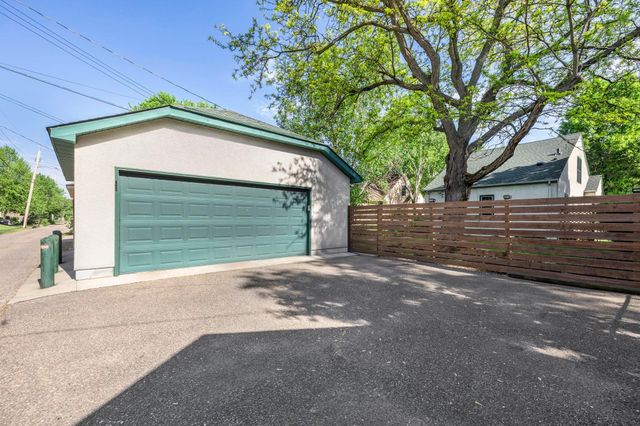 2708 Victory Memorial Drive, Minneapolis, MN 55412