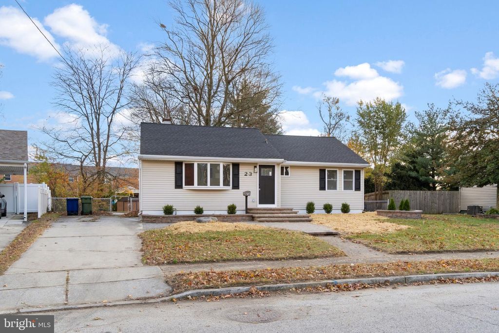 23 KING AVE, Marlton, NJ 08053