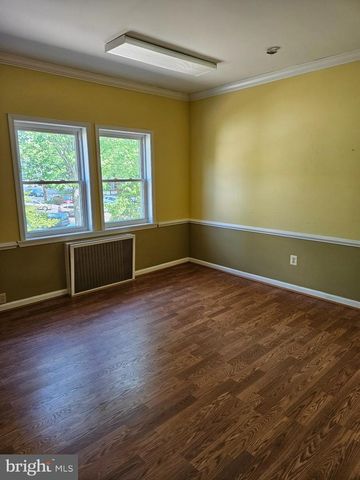 5852 WASHINGTON BLVD, Arlington, VA 22205