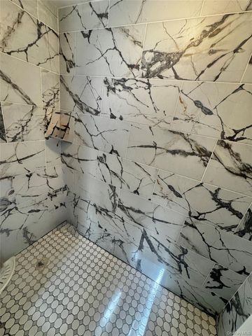 6 VICTORIA Place, Mastic Beach, NY 11951