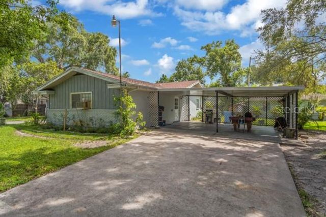 12009 WATERSIDE COURT, Tampa, FL 33612