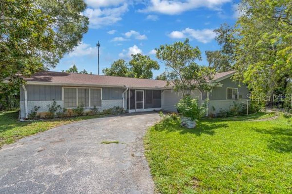 12009 WATERSIDE COURT, Tampa, FL 33612