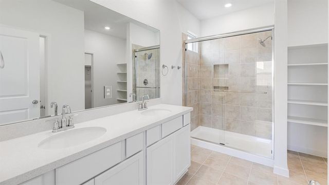 9722 Rialto Heights Drive, Cypress, TX 77433