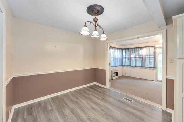 4 FARWELL ST, Jackson, TN 38301