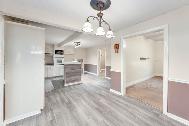 4 FARWELL ST, Jackson, TN 38301