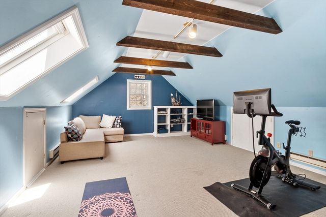 112 Stonecleave Road, North Andover, MA 01845