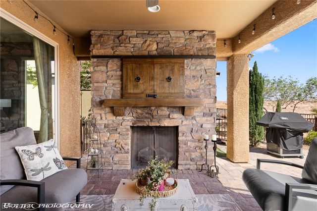 1262 Serenity Ridge Court, Mesquite, NV 89034