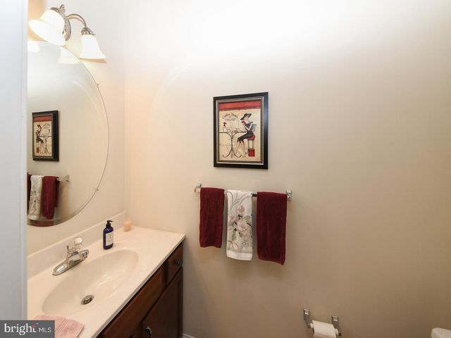 3113 ARBOUR GREEN CT, Hatfield, PA 19440