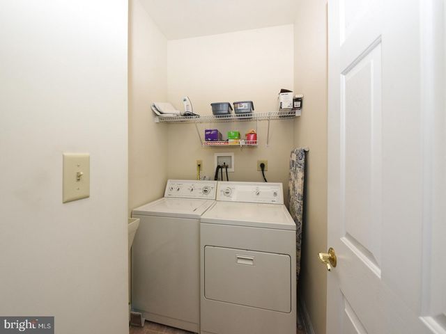 3113 ARBOUR GREEN CT, Hatfield, PA 19440