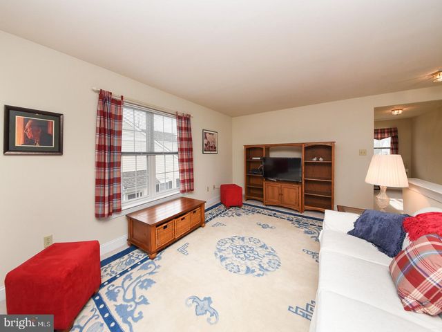 3113 ARBOUR GREEN CT, Hatfield, PA 19440