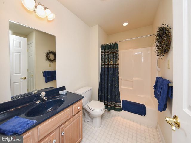 3113 ARBOUR GREEN CT, Hatfield, PA 19440